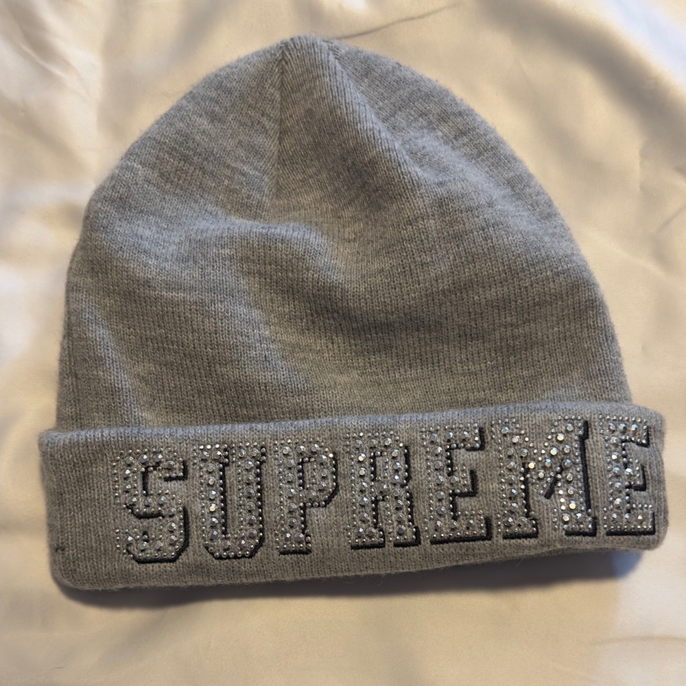Supreme New Era Beanie